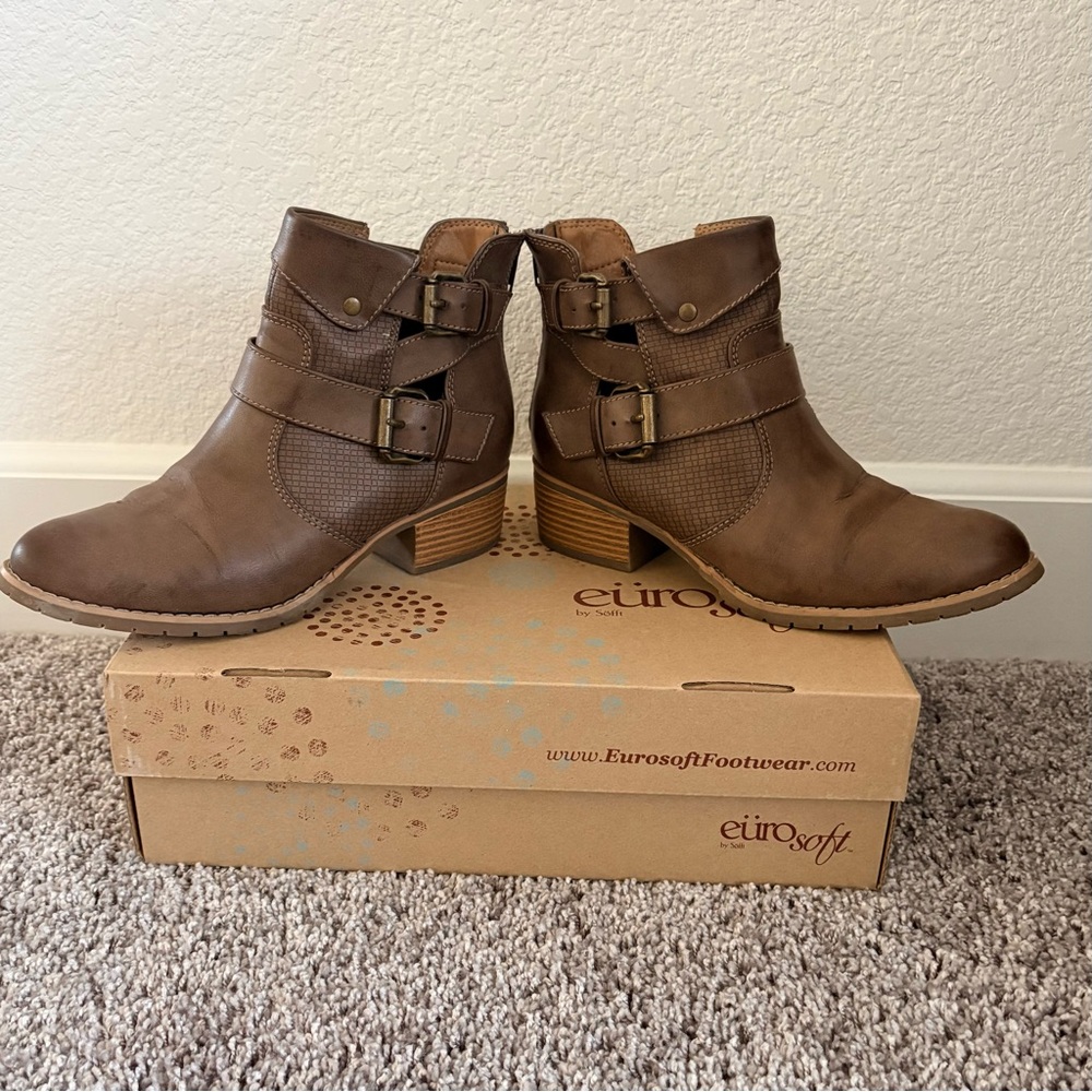 Eurosoft by Sofft Mayra Ankle Boots - Picture 5 of 13